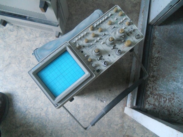 12#7053 Arredamento uso ufficio ed attrezzature informatiche in vendita - foto 98