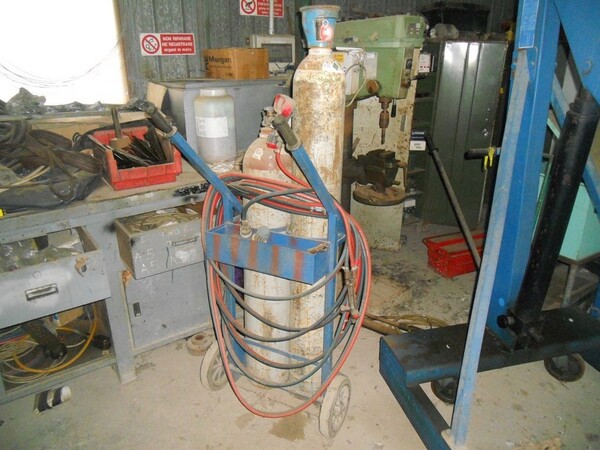 16#7053 Attrezzatura per officina meccanica in vendita - foto 75