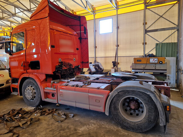 11#7057 Trattore per semirimorchio Scania in vendita - foto 1