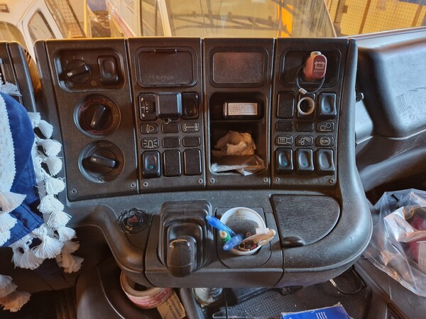 11#7057 Trattore per semirimorchio Scania in vendita - foto 13