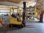 Immagine 3 - Carrello elevatore elettrico Hyster - Lotto 16 (Asta 7057)