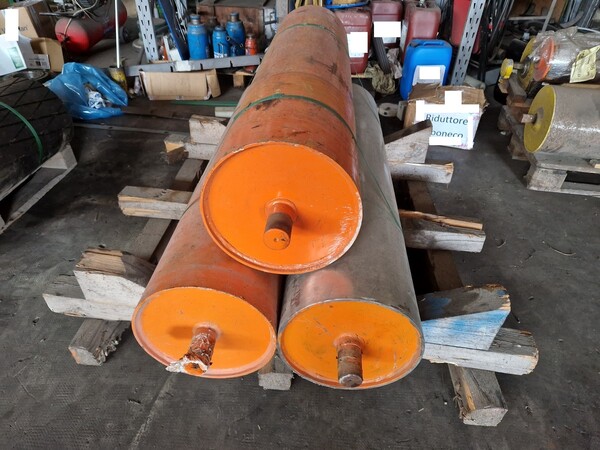 18#7057 Sollevatori idraulici e paranchi in vendita - foto 9