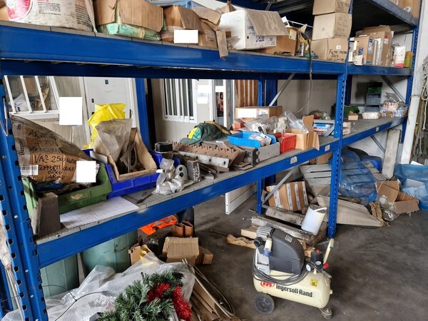 22#7057 Scaffalature e compressori Fiac in vendita - foto 32