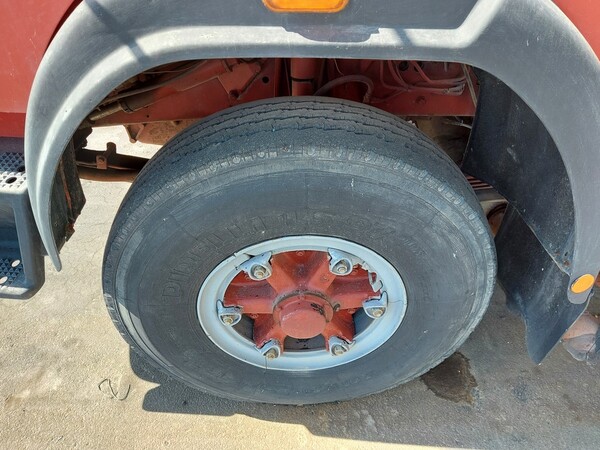 12#7069 Trattore stradale Fiat in vendita - foto 7