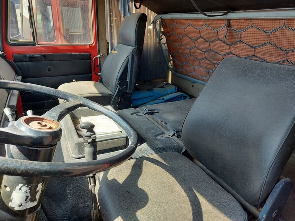 12#7069 Trattore stradale Fiat in vendita - foto 15