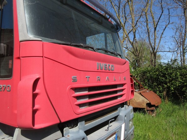 5#7070 Furgone Iveco Stralis in vendita - foto 4