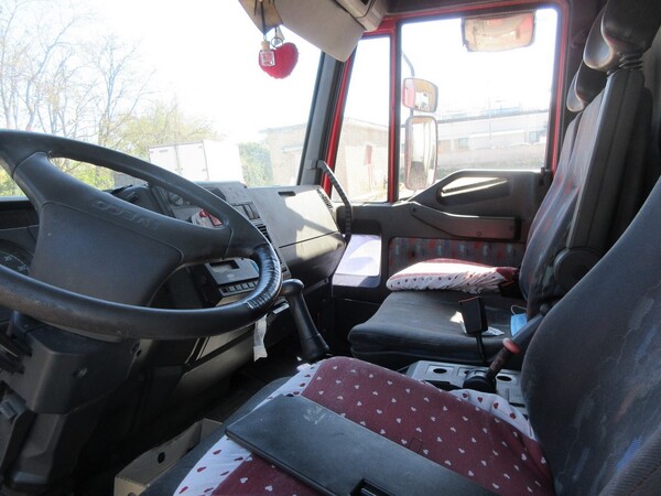 6#7070 Furgone Iveco Tector in vendita - foto 14