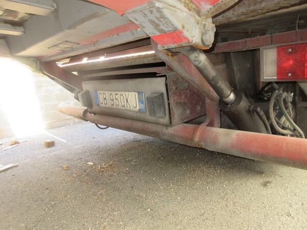 6#7070 Furgone Iveco Tector in vendita - foto 23