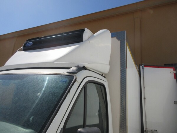 8#7070 Autocarro Iveco Daily con cassone frigorifero in vendita - foto 12
