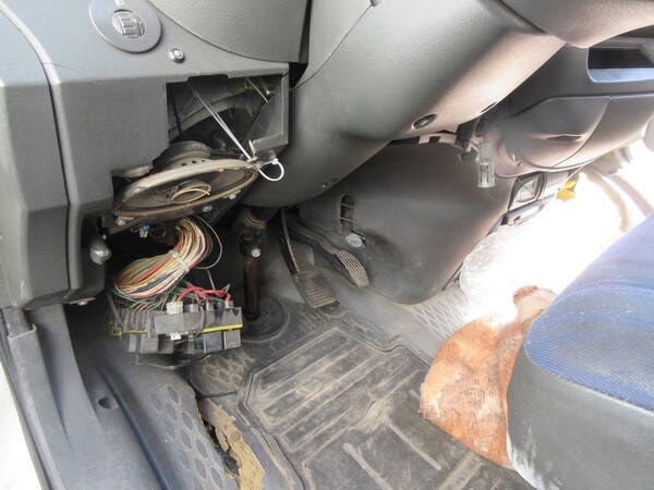 8#7070 Autocarro Iveco Daily con cassone frigorifero in vendita - foto 14