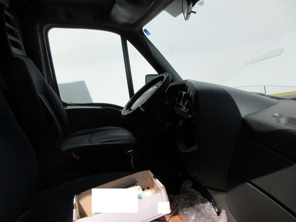8#7070 Autocarro Iveco Daily con cassone frigorifero in vendita - foto 22