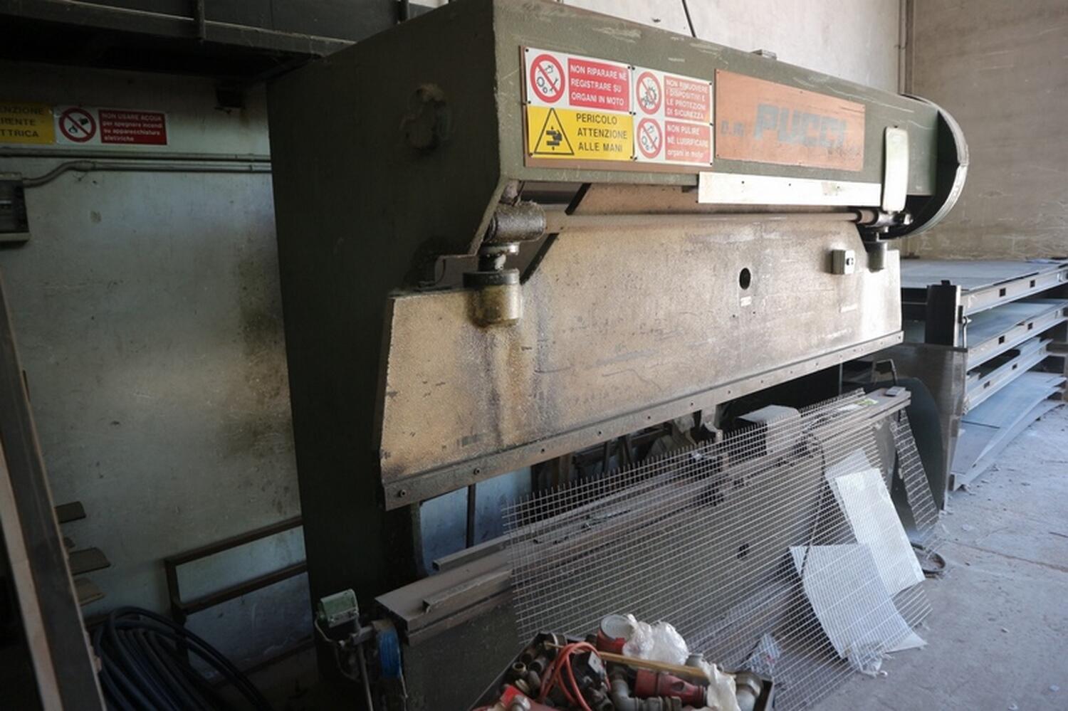 Lot Pucci press brake