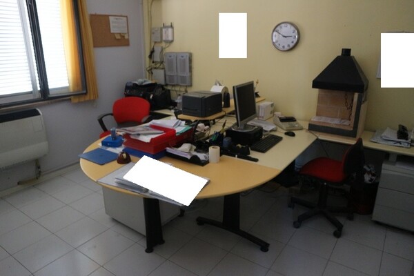 14#70710 Arredi e attrezzature da ufficio e da laboratorio in vendita - foto 16