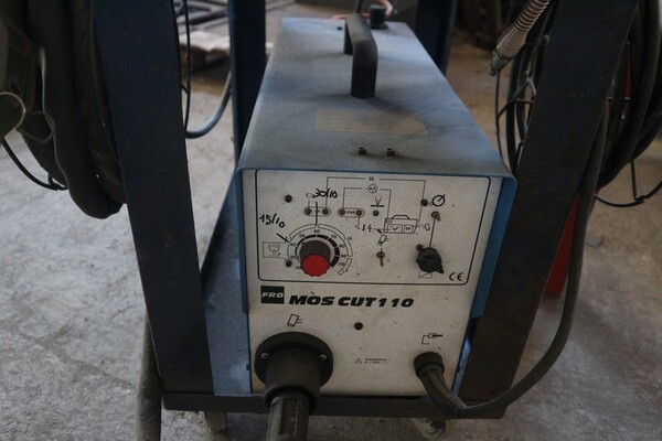 90#70720 Magazzino materie prime e macchinari per caminetti in vendita - foto 27