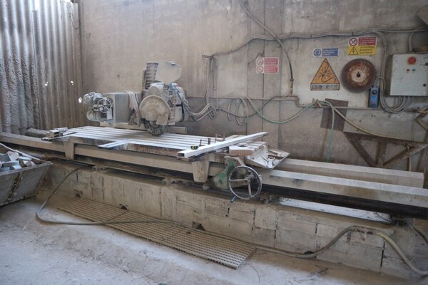 90#70720 Magazzino materie prime e macchinari per caminetti in vendita - foto 39