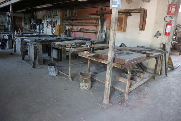 90#70720 Magazzino materie prime e macchinari per caminetti in vendita - foto 48