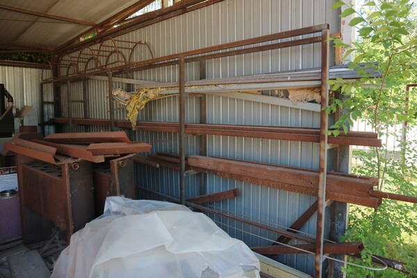 90#70720 Magazzino materie prime e macchinari per caminetti in vendita - foto 55