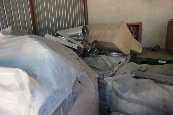 90#70720 Magazzino materie prime e macchinari per caminetti in vendita - foto 57