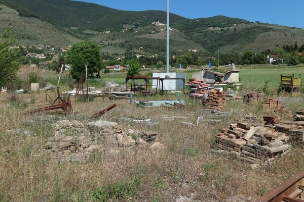 90#70720 Magazzino materie prime e macchinari per caminetti in vendita - foto 67