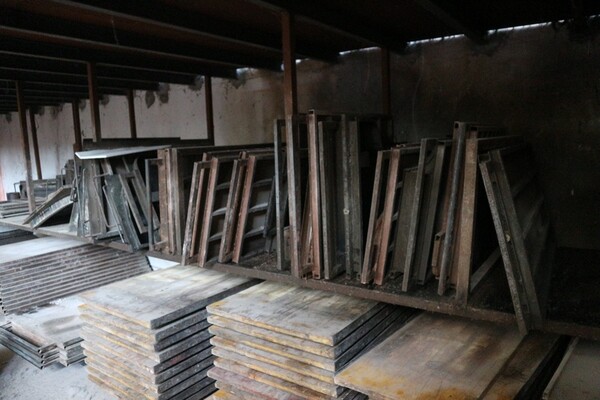 90#70720 Magazzino materie prime e macchinari per caminetti in vendita - foto 72