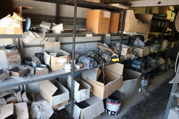 90#70720 Magazzino materie prime e macchinari per caminetti in vendita - foto 77