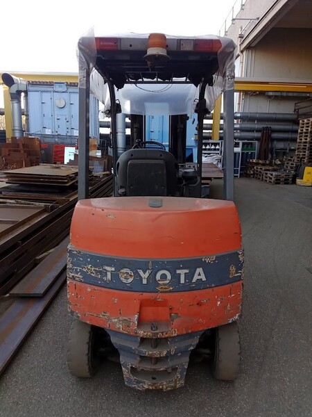 32#7073 Muletto Toyota in vendita - foto 2