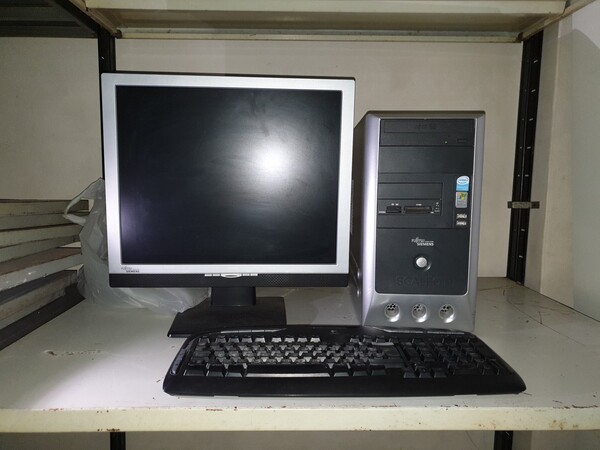 6#7076 Arredi ed elettronica da ufficio in vendita - foto 26