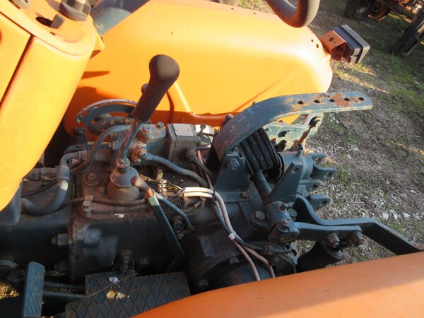 61#7078 Trattore agricolo Fiat in vendita - foto 3