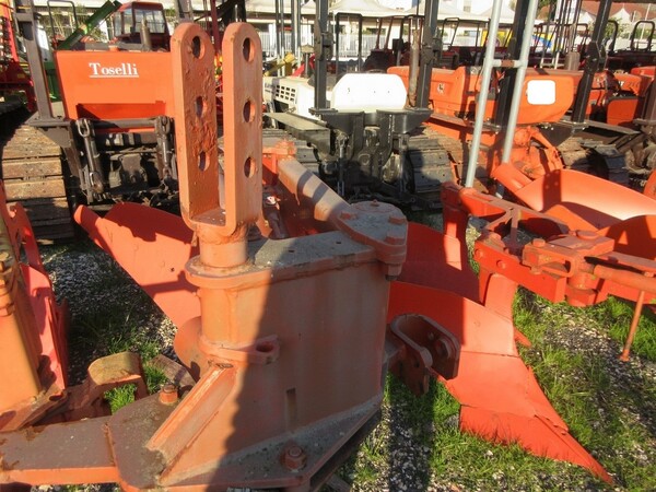 136#7084 Aratro monovomere per trattore agricolo hp 200 in vendita - foto 2