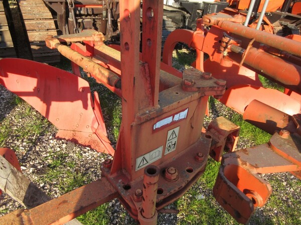 137#7084 Aratro monovomere per trattore agricolo hp 100 in vendita - foto 2