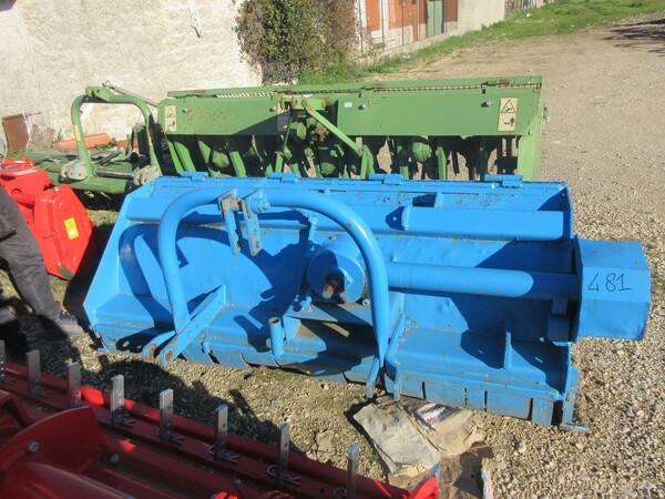 Attrezzatura agricola in vendita