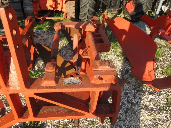 131#7086 Aratro bivomere in vendita - foto 2