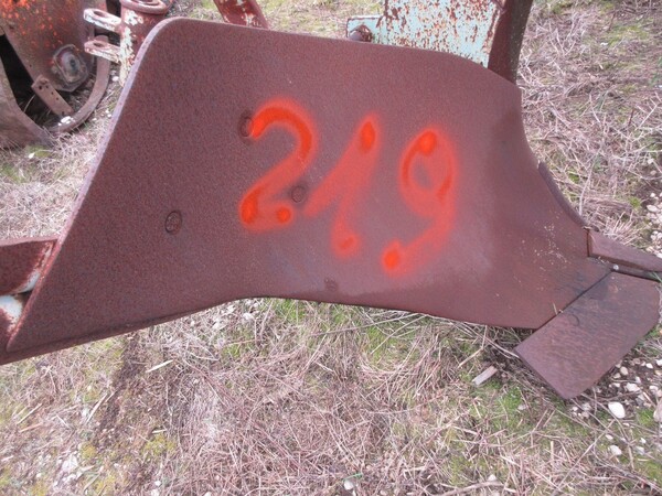 180#7086 Aratro bivomere in vendita - foto 2