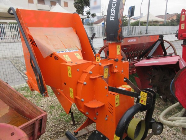 Attrezzatura agricola in vendita
