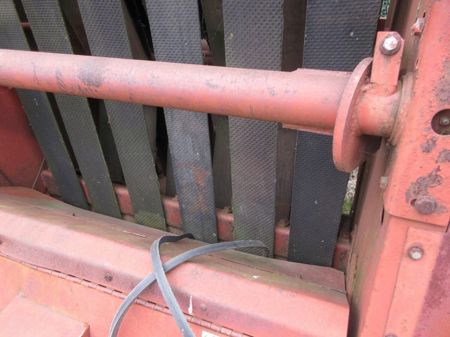 Lot Round baler Hesston 5540