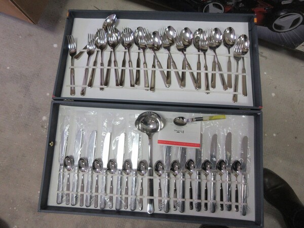 31#7087 Pallet con accessori per cucina e materiale elettrico in vendita - foto 26