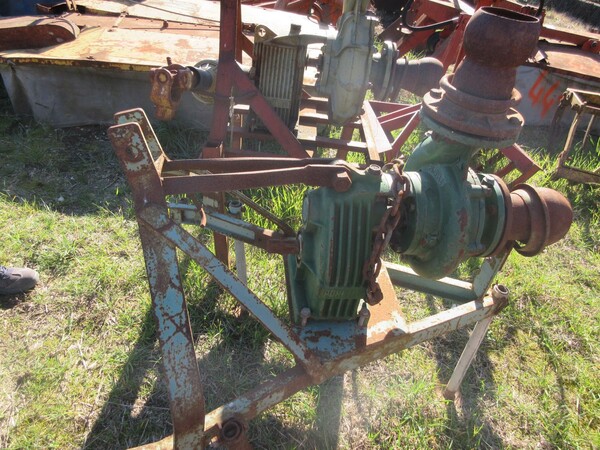 322#7087 Pompe per irrigazione per trattore stradale in vendita - foto 3