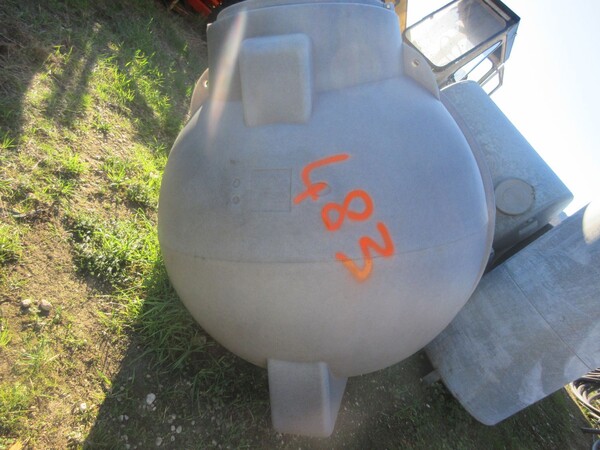 362#7087 Tubi in ferro e plastica per irrigazione in vendita - foto 9