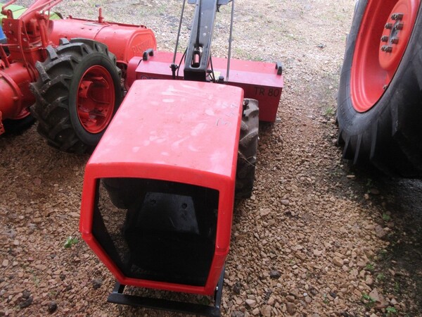 240#7089 Motocoltivatore con trincia in vendita - foto 1