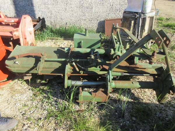 Attrezzatura agricola in vendita