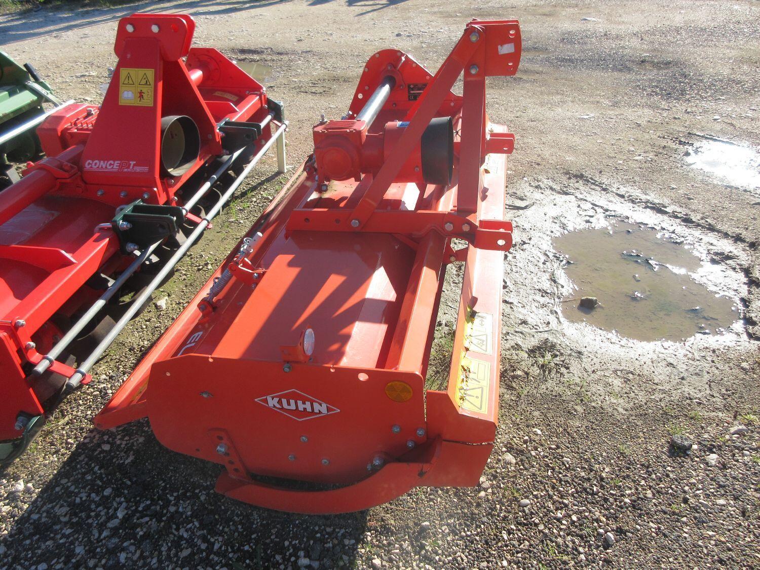 Lot Kuhn agricultural tiller