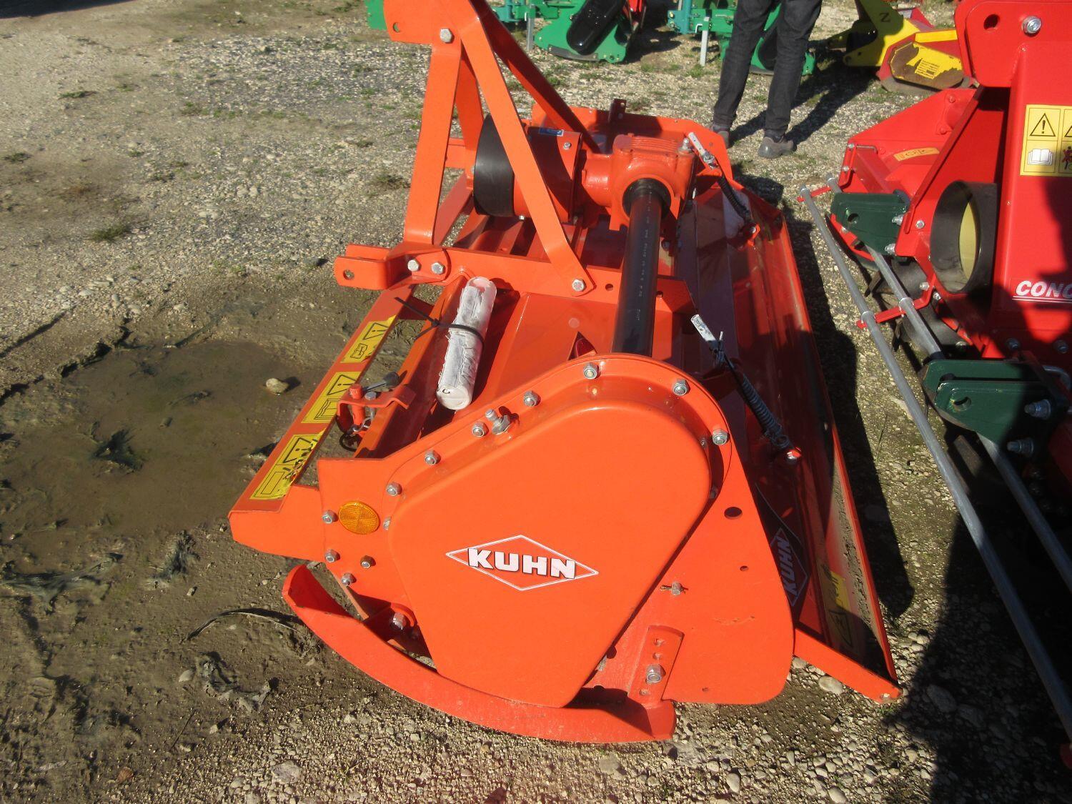 Lot Kuhn agricultural tiller