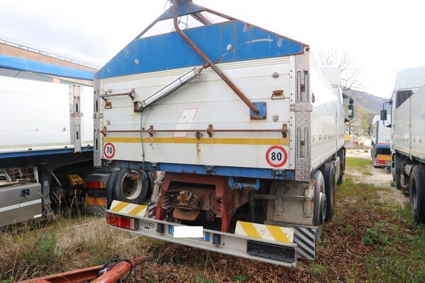 2#7092 Autocarro Iveco in vendita - foto 4