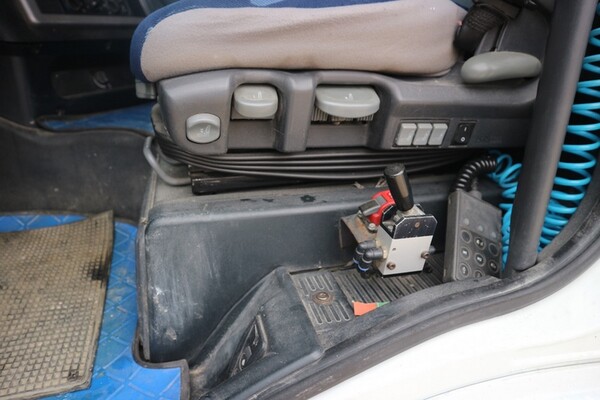 5#7092 Trattore stradale Iveco in vendita - foto 17