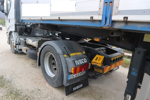 7#7092 Trattore stradale Iveco in vendita - foto 8