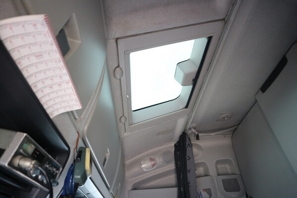 7#7092 Trattore stradale Iveco in vendita - foto 18