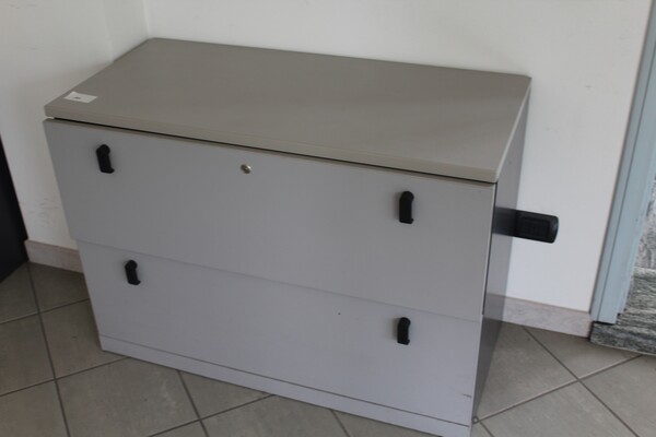 1#7094 Arredamento e attrezzatura varia da ufficio in vendita - foto 6