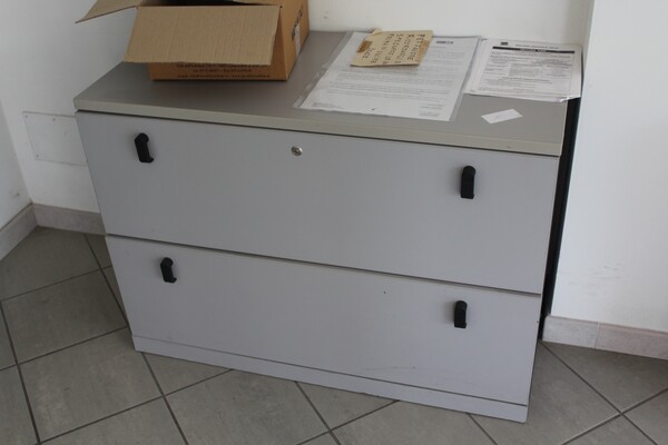 1#7094 Arredamento e attrezzatura varia da ufficio in vendita - foto 7