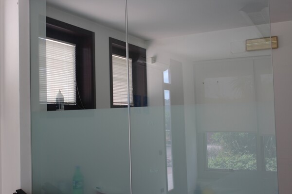 1#7094 Arredamento e attrezzatura varia da ufficio in vendita - foto 9