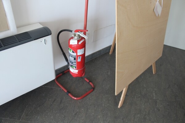 1#7094 Arredamento e attrezzatura varia da ufficio in vendita - foto 27